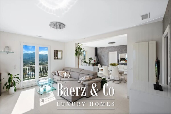 photo 3 Sale of 2 villas in Mandelieu