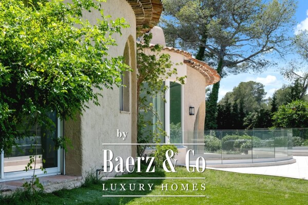 photo 8 Villa with view on Castelleras Castle