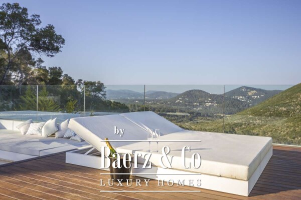 photo 16 Beautiful luxury home in Roca Llisa, Roca Llisa