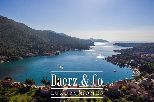 photo 23 Dubrovnik, Zaton - urban villa 415 m2 with pool and sea view