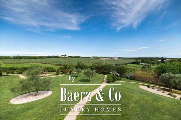 photo 43 Croatia, Istria, Umag: Stunning Villa with pool surrounded by olive groves