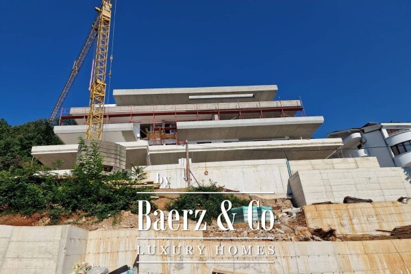 photo 2 Opatija, Luxurious penthouse with an open view of Kvarner, NKP 274.93 m2