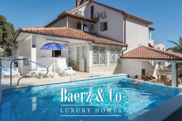 photo 1 Medulin, Pješčana Uvala - House near the sea with pool, 4 apartments