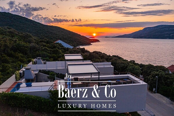 photo 78 Korčula, luxurious modern villa with sea view, unique offer