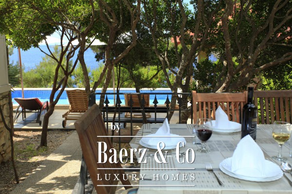 photo 10 Korcula, beautiful Dalmatian house by the sea with pool