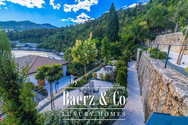 photo 21 Opatija, Volosko, luxurious four-bedroom apartment in the first row to the sea, NKP 132,51 m2