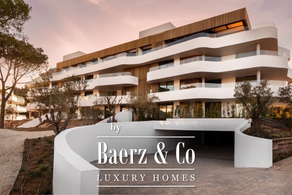 photo 1 Beautiful luxury home in Sotogrande, La Reserva - Village Verde