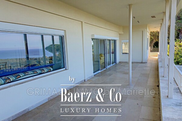 photo 7 Superb 180 m² penthouse with breathtaking sea view