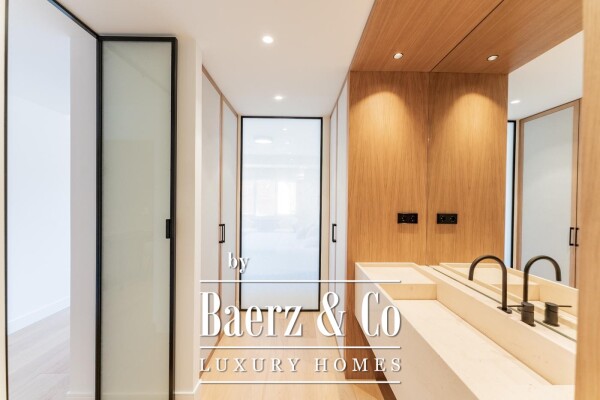 photo 16 Absolutely Luxurious: Brand New Prestigious Apartment in a Classified Finca Regia