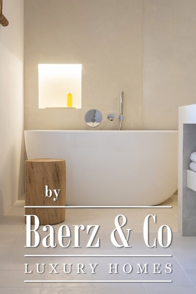 photo 25 Boutique townhouse with stunning views and rental license