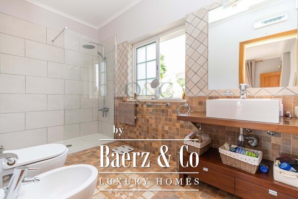 photo 16 Beautiful luxury home in Loulé (São Sebastião), Sitio da Estação