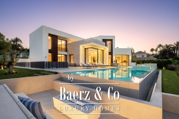 photo 1 Villa - Nueva Andalucia - Marbella - Ref: 8546