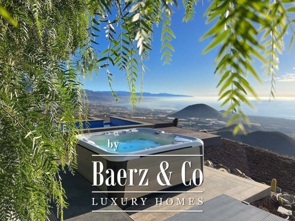 photo 2 Unique property with private pool and ocean views in Güímar