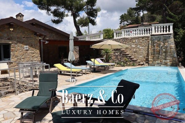 photo 45 Villa for sale 166 m²