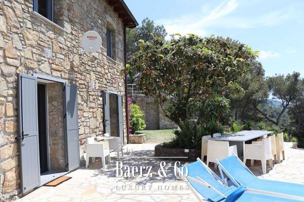 photo 5 Villa for sale 166 m²