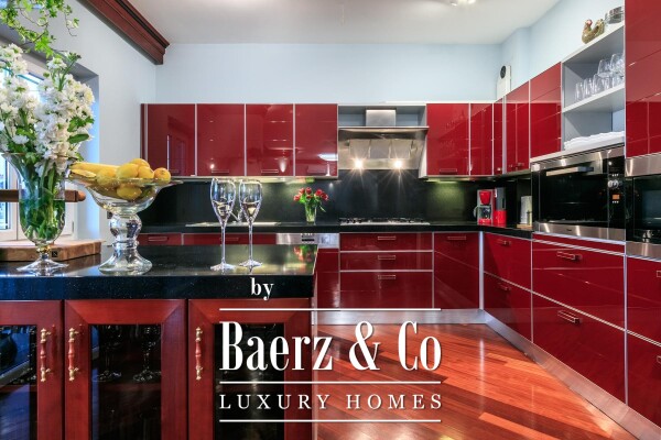 photo 9 Vis, comfortable two-storey apartment with a beautiful terrace, 1st row to the sea