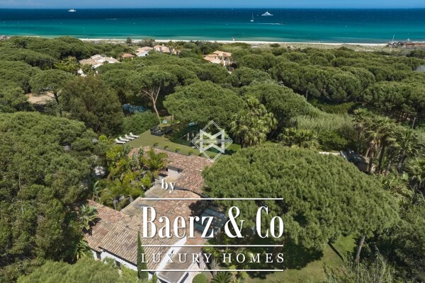 photo 1 Contemporary villa within walking distance of Pampelonne beach