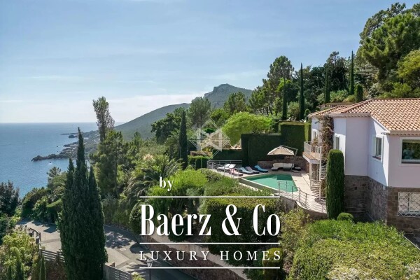 photo 1 Elegant Mediterranean Villa with Dominant Sea View in Le Trayas