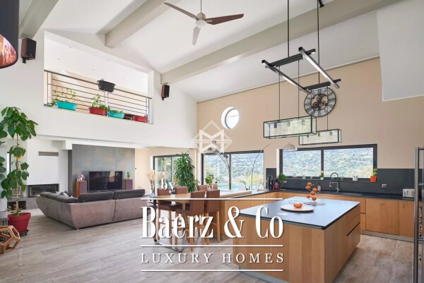 photo 8 Architect-designed Villa in Cavalaire-sur-Mer