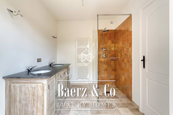 photo 16 Gigaro - Renovated sea view villa - Beach on foot