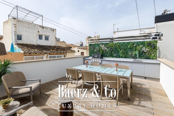 photo 1 Triplex with historic soul and private terrace in the heart of Palma