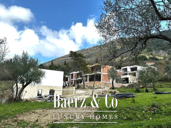 photo 21 Townhouse in Kotor in the Nature