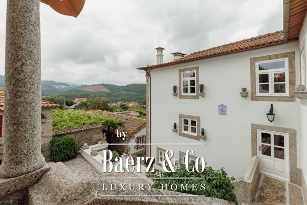 photo 3 Magnificent Manor House with winery