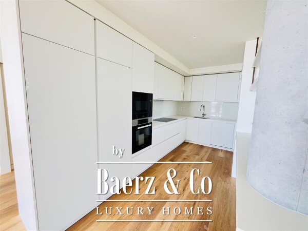 photo 11 Fabulous 2 bedroom apartment at Miramar Tower