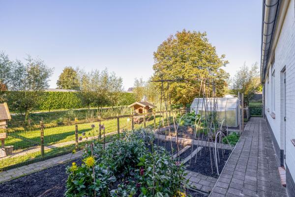 photo 56 Provincialeweg Oost 64