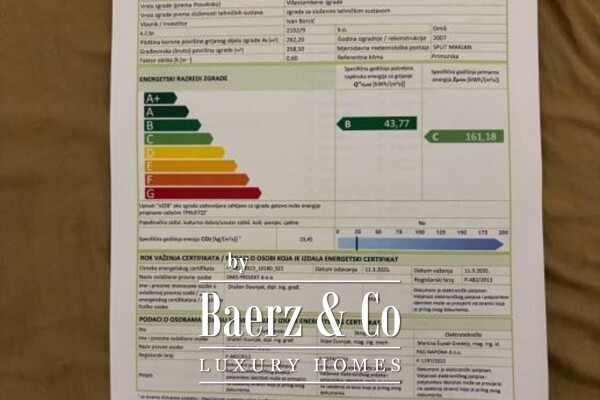 photo 17 Omiš, Nemira, stone apartment house with sea view