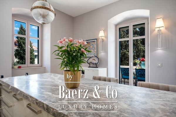 photo 9 Split, luxurious three-bedroom apartment - a combination of elegance, privacy and perfect location