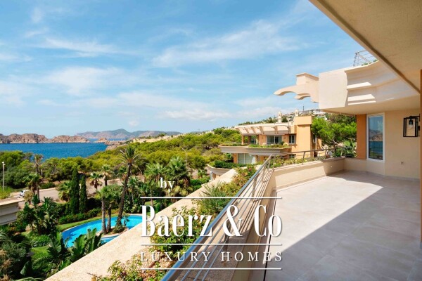 photo 10 Modern Penthouse with sea views and rooftop Pool