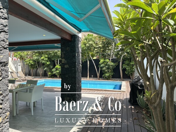 photo 14 Modern villa in central Los Cristianos