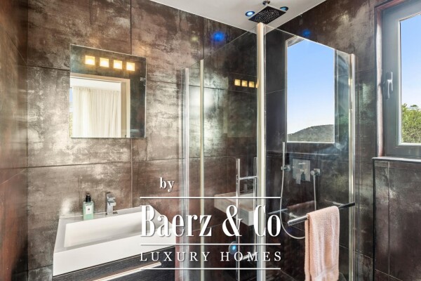 photo 8 Penthouse with Pool and Breathtaking Views over the Bay of Santa Ponsa