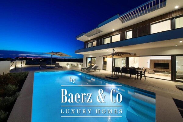 photo 24 Pag – Jakišnica -Luxury villa with heated pool, 4 en-suite bedrooms and wellness – 90 m from the sea