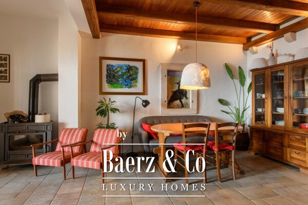 photo 12 Brač, Murvica, stone house with five residential units and sea view