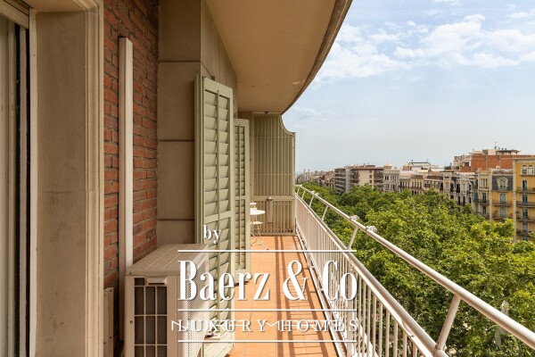 photo 1 Apartment for sale in Eixample Dret