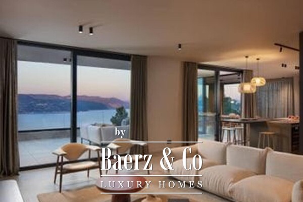 photo 8 Brseč, luxury villa of 280 m² with a pool and panoramic sea view