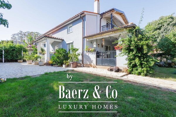 photo 9 Istria, Pula, two houses with a swimming pool on a spacious plot