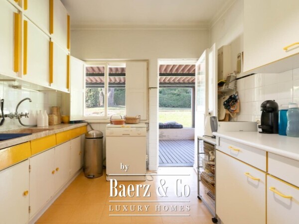 photo 19 8 bedroom villa with garden and swimming pool, in Galamares, Sintra