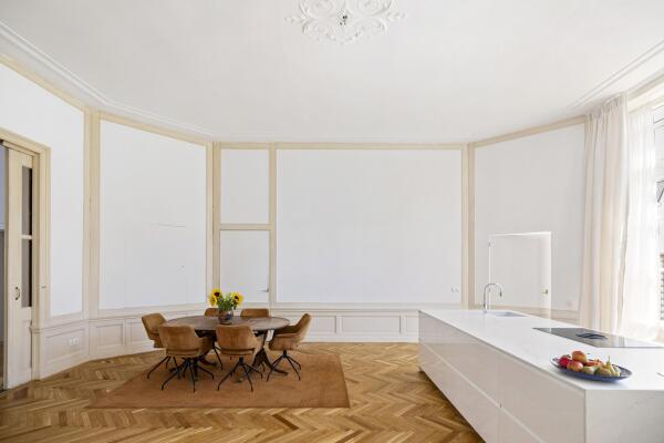 photo 16 Zaadmarkt 93