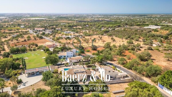 photo 19 Beautiful luxury home in Santa Bárbara de Nexe, Santa Bárbara de Nexe