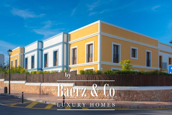 photo 1 Beautiful luxury home in Santa Gertrudis, Santa Gertrudis