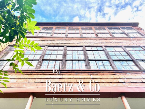 photo 5 Building for restoration - Centre of Porto