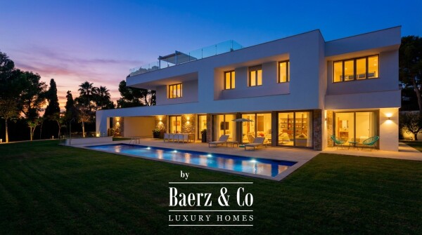 photo 2 Modern, bright villa 5 bedrooms St.Ponsa Mallorca