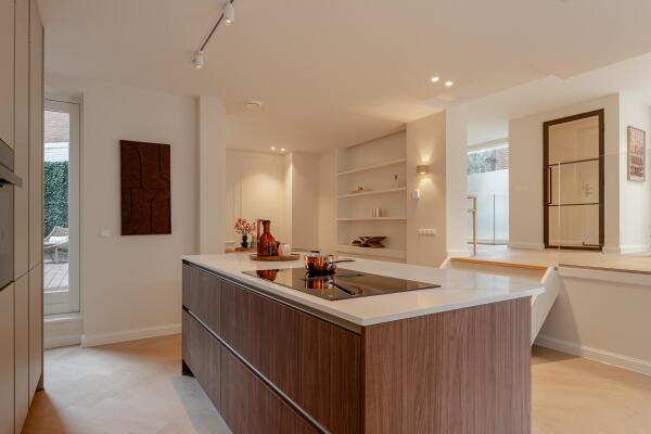 photo 14 Eerste Helmersstraat 34