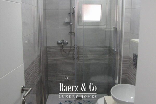 photo 18 Kruševo, Crna Punta, beautiful house first row to the sea with three residential units