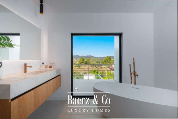 photo 29 Beautiful luxury home in Can Ramón, Can Ramón