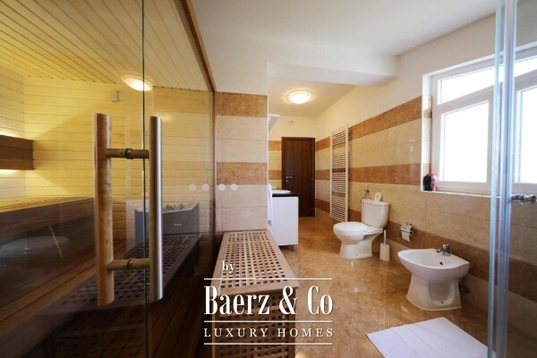 photo 10 Zadar, Privlaka, beautiful villa with great potential