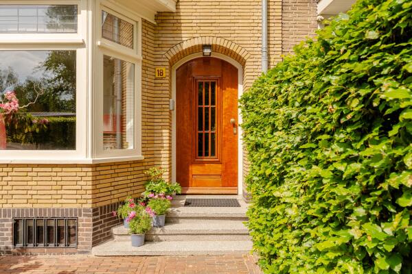 photo 61 Diepenbrockstraat 18